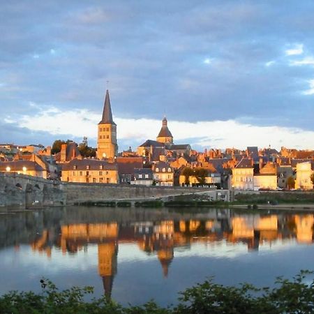 Maison De La Loire La Charite-sur-Loire Ngoại thất bức ảnh
